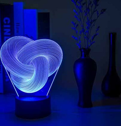 3D Twist Abstract Lamp