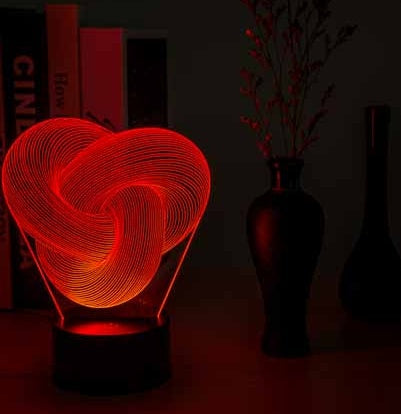 3D Twist Abstract Lamp