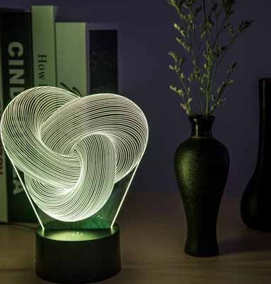 3D Twist Abstract Lamp